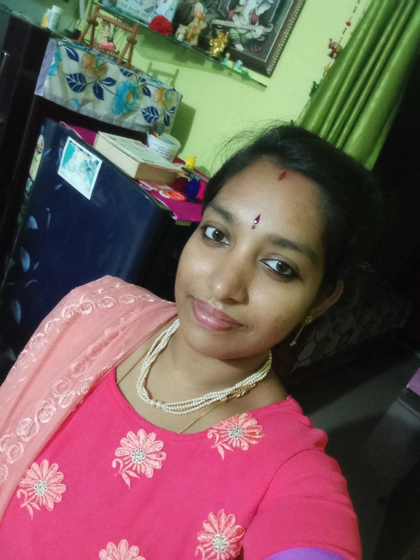 T Praksha